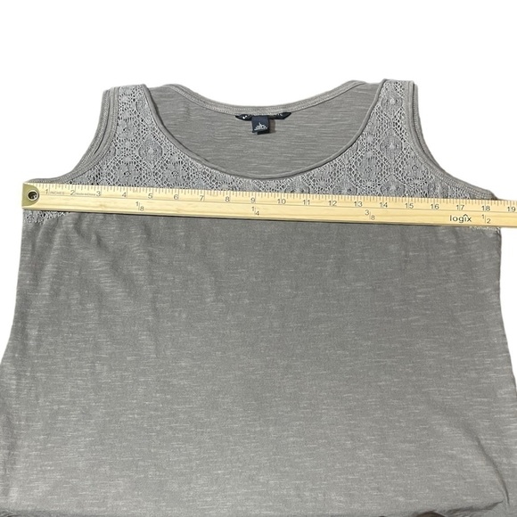 Banana Republic Fancy Slub Cotton Modal Tank with upper lace detail Womens Large - Picture 10 of 13
